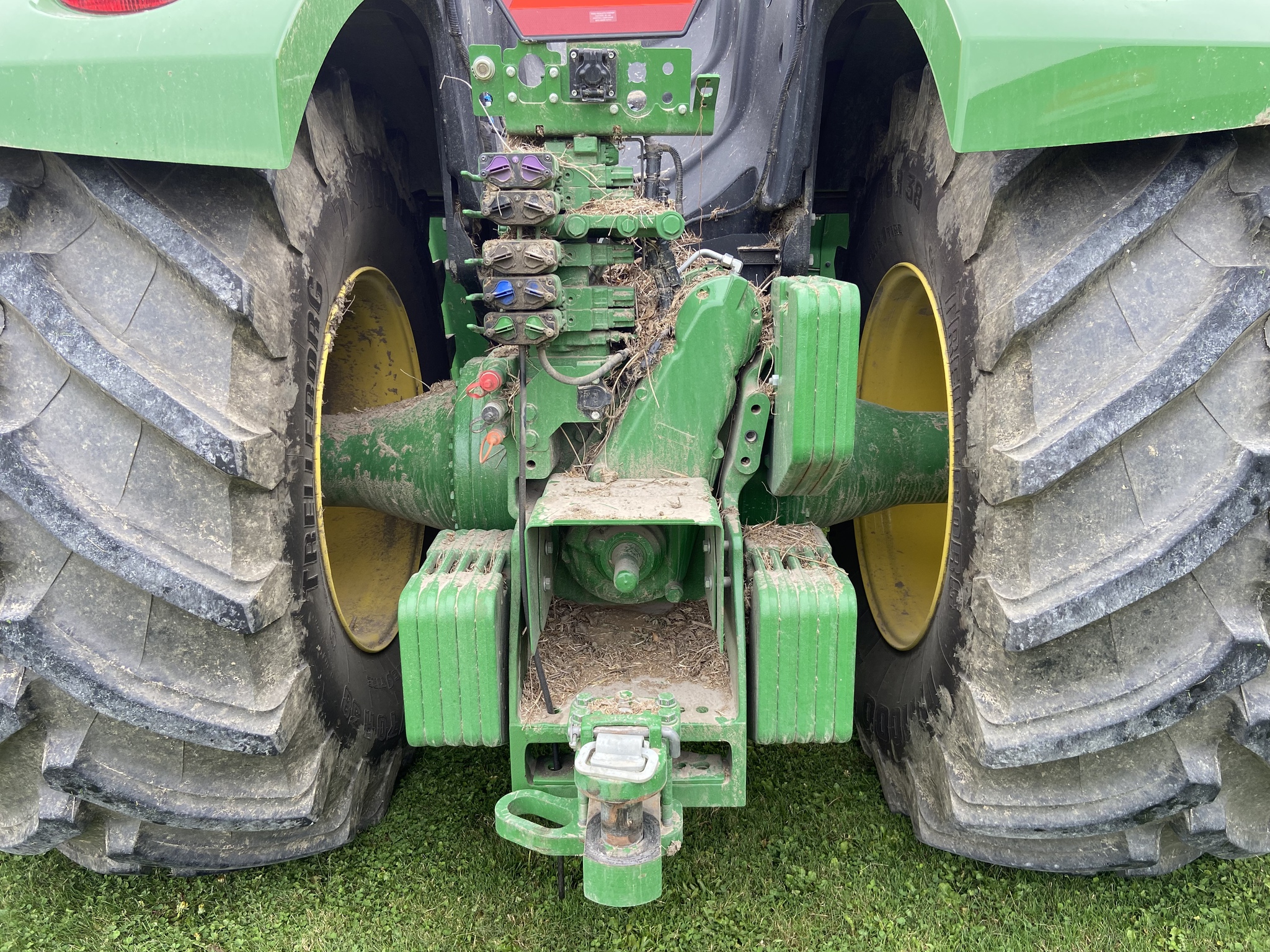Huron Tractor | Used Equipment | JD 9R 540 (E90908)