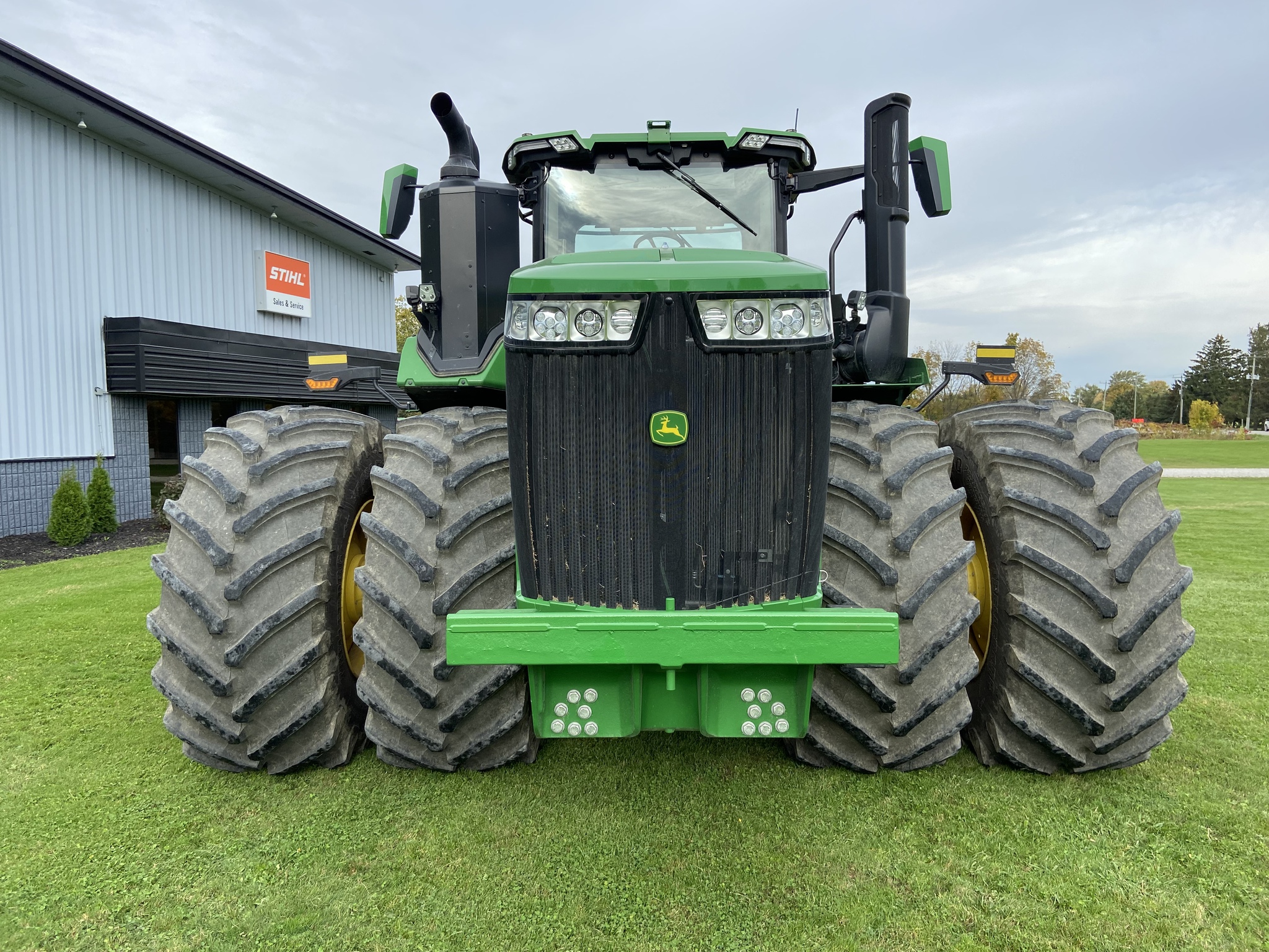 Huron Tractor | Used Equipment | JD 9R 540 (E90908)